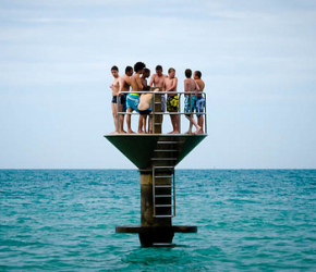 Moins de 18 ans: que faire pendant ses vacances?