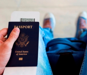 passeport main passeport main
