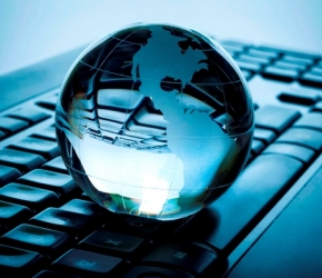 Emploi store_©iStock.com-scyther5 Emploi store_©iStock.com-scyther5