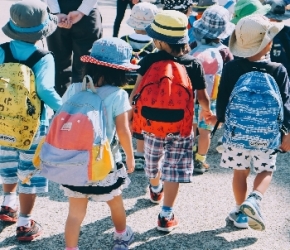 Aide Bafa Caf 53 - Photo by <a href="https://unsplash.com/@notethanun?utm_source=unsplash&utm_medium=referral&utm_content=creditCopyText">note thanun</a> on <a href="https://unsplash.com/s/photos/hollydays-children?utm_source=unsplash&utm_medium=referral&